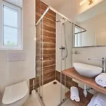 Auri Szálloda 3*