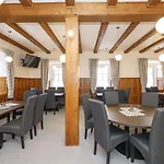 酒店 Auri Rudník