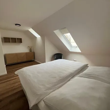 Auri Hotel 3*