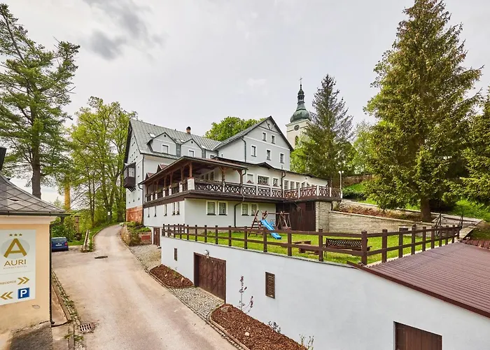 Auri 3* Rudník